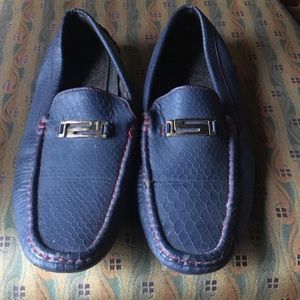 Traffic shoes; barely worn and in good condition